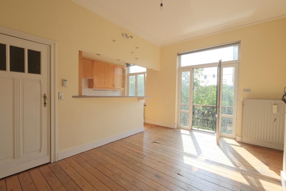 Lepoutre : Penthouse duplex 2 chambres, bureau + terrasses