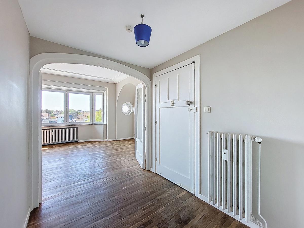 Quartier Brugmann : Bel appartement de caractère