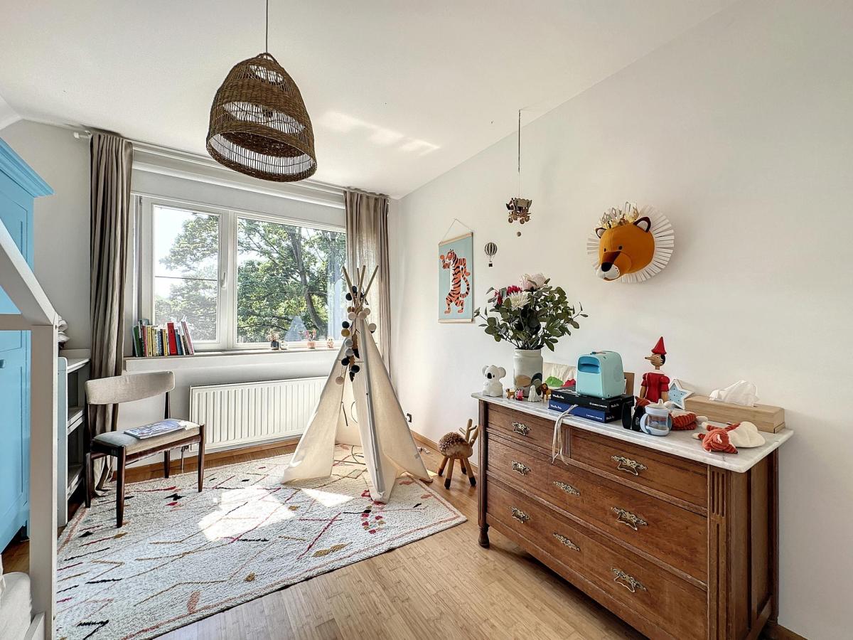 Dieweg : Superbe villa avec un grand jardin et garage