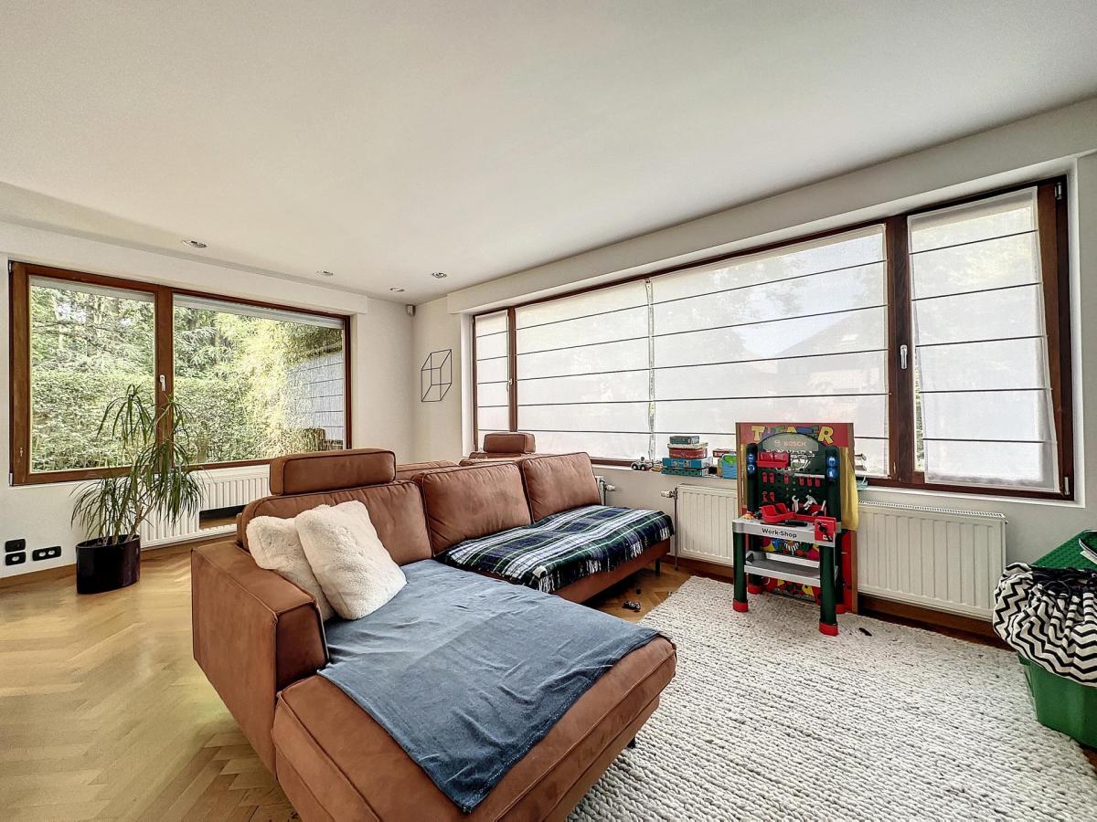 Dieweg : Superbe villa avec un grand jardin et garage