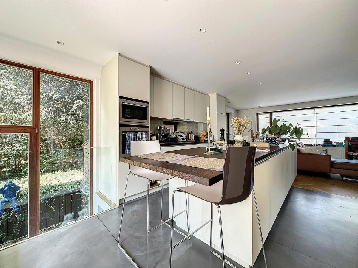 Dieweg : Superbe villa avec un grand jardin et garage
