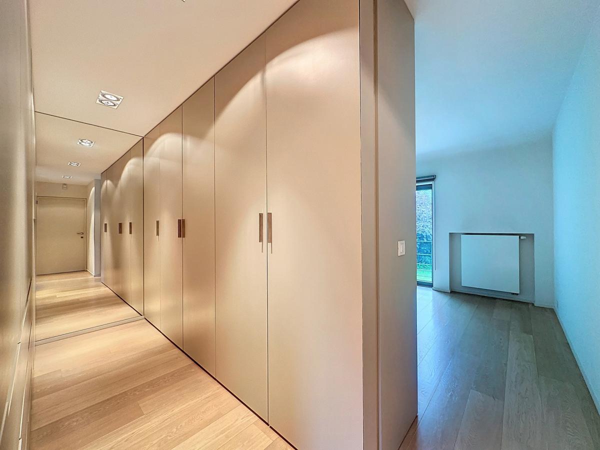 RSG/Uccle : Magnifique villa rénovée 5 CH. + grand jardin