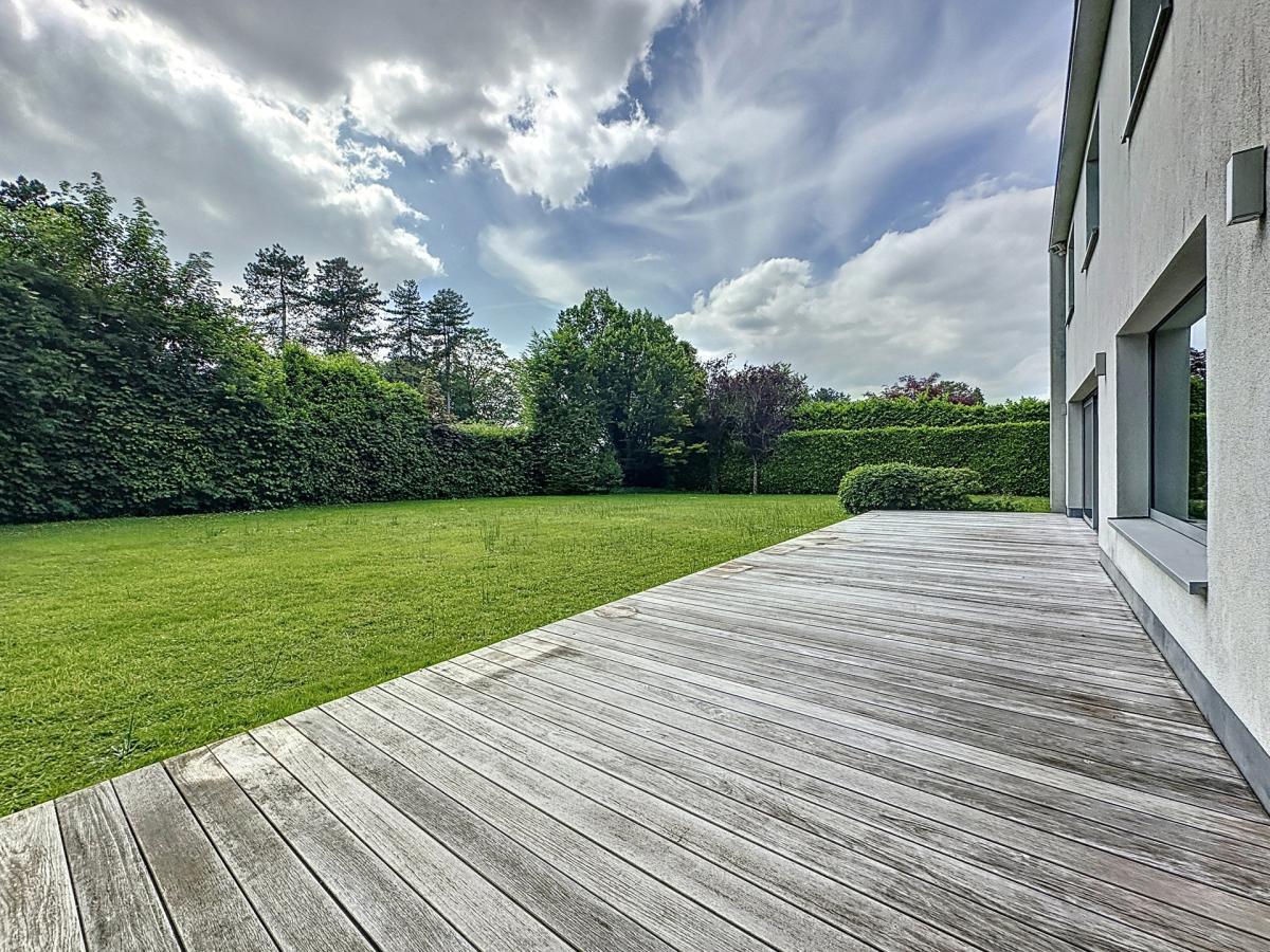 RSG/Uccle : Magnifique villa rénovée 5 CH. + grand jardin