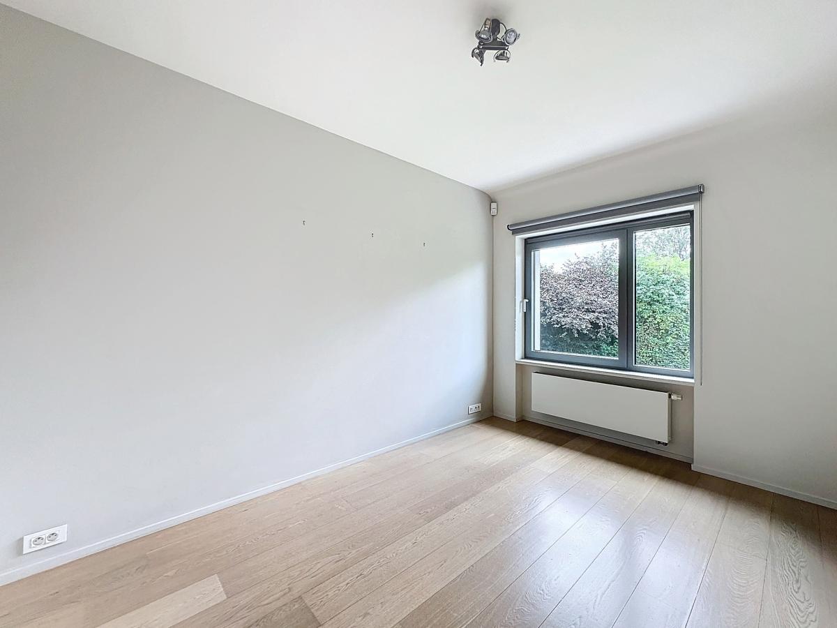 RSG/Uccle : Magnifique villa rénovée 5 CH. + grand jardin