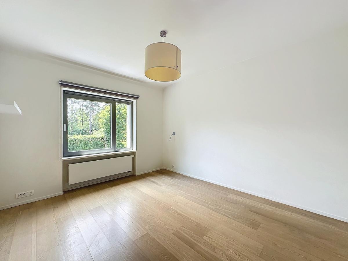 RSG/Uccle : Magnifique villa rénovée 5 CH. + grand jardin