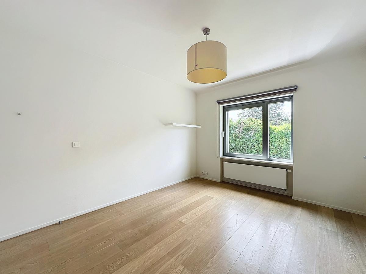RSG/Uccle : Magnifique villa rénovée 5 CH. + grand jardin
