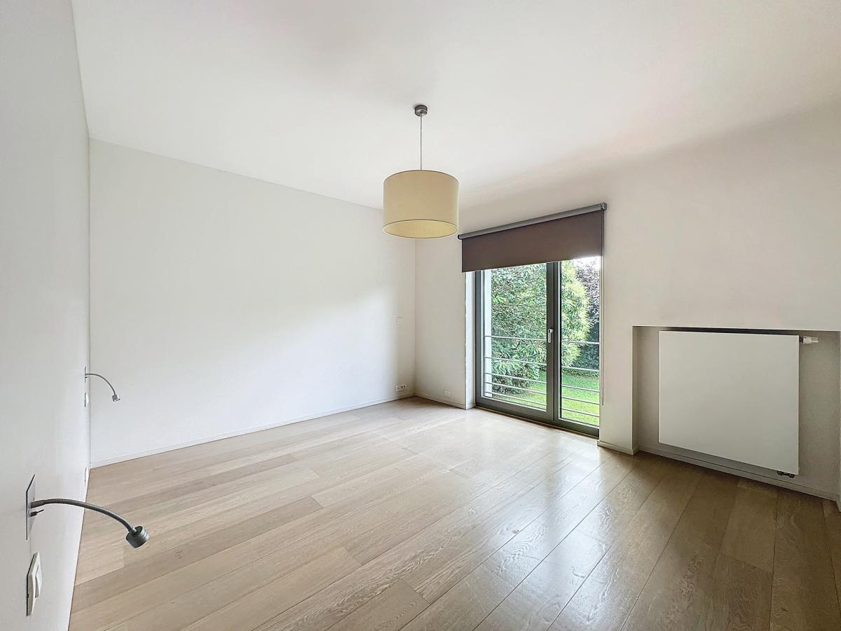 RSG/Uccle : Magnifique villa rénovée 5 CH. + grand jardin