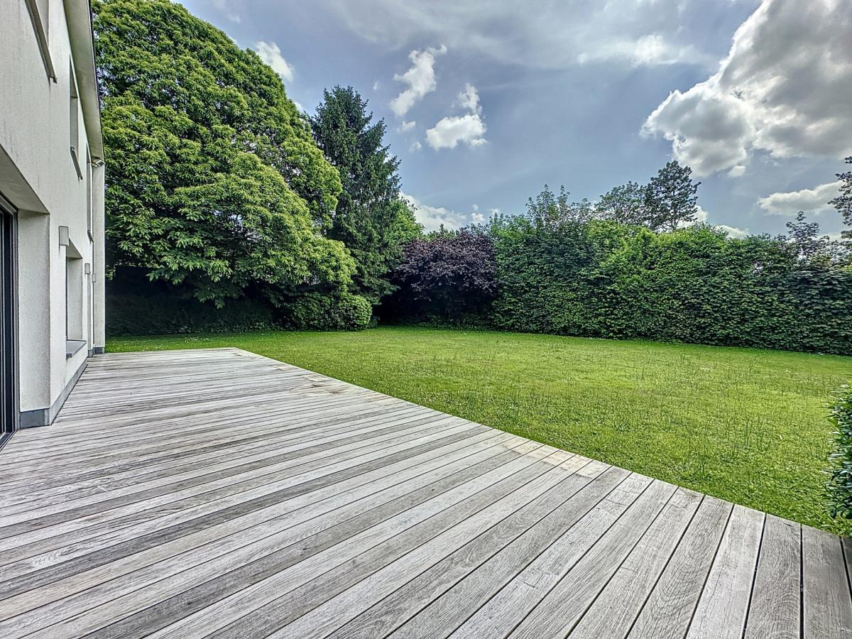 RSG/Uccle : Magnifique villa rénovée 5 CH. + grand jardin