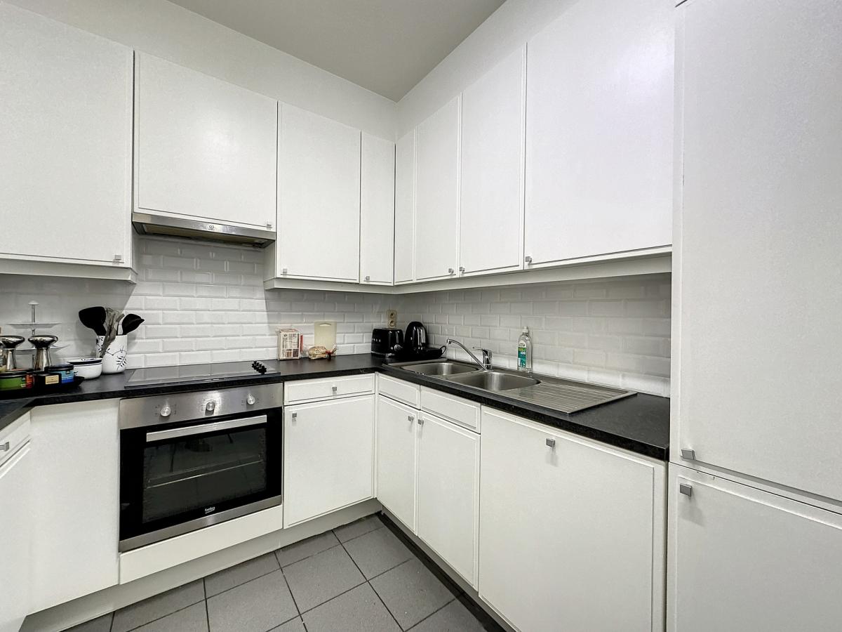 Petit Sablon/Poelaert : Superbe appartement + terrasse