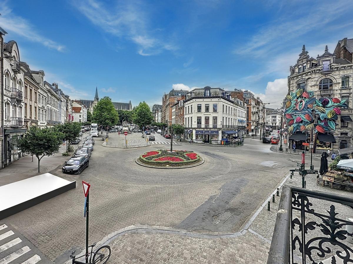 Sablon : Super studio avec balcon