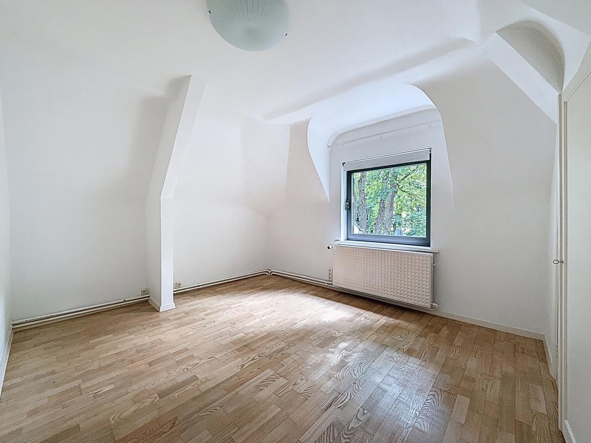 Hulpe/BDC : Magnifique villa 5 chambres terrain de 35 ares