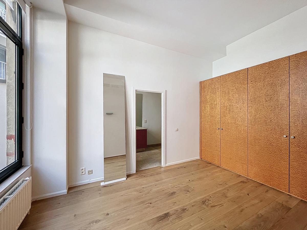 Quartier Européen : Magnifique appartement 2 chambres + bur