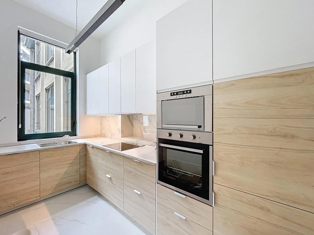 Quartier Européen : Magnifique appartement 2 chambres + bur