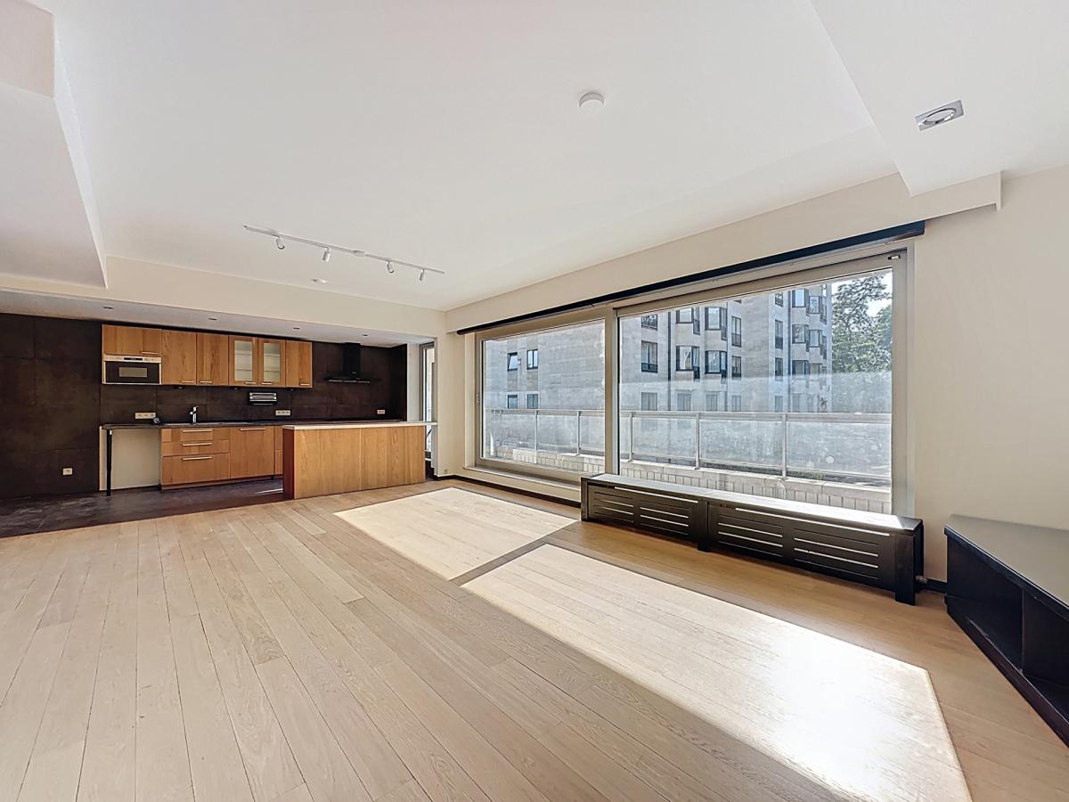 Ferme Rose : Superbe appartement + terrasse + balcon