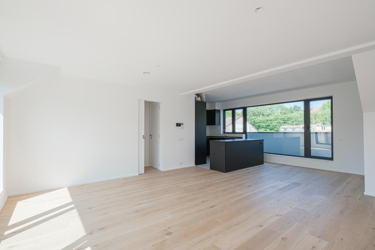 Saint Job/Lycée Français duplex 141m² 3ch + 3 terrasses