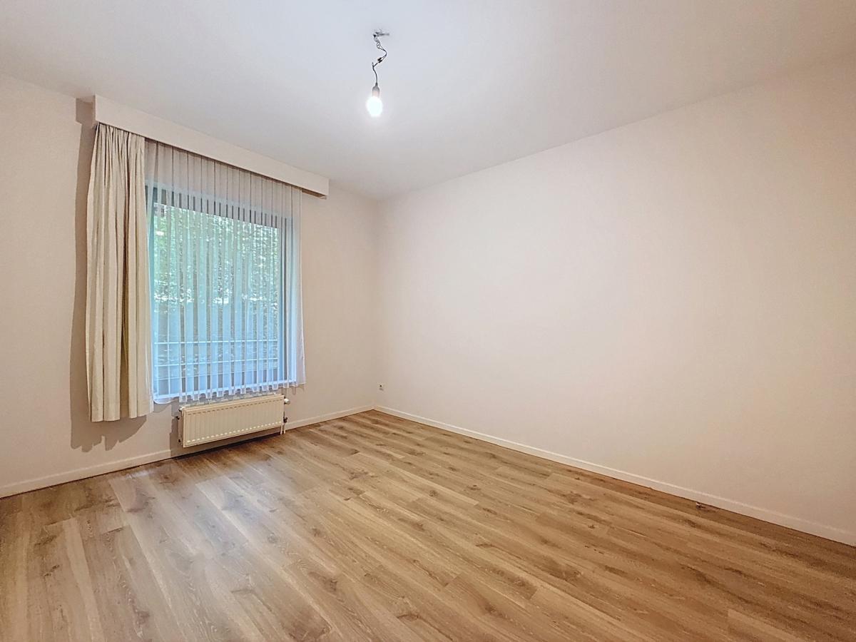 Observatoire : Superbe appartement 2 ch.avec terasse Sud