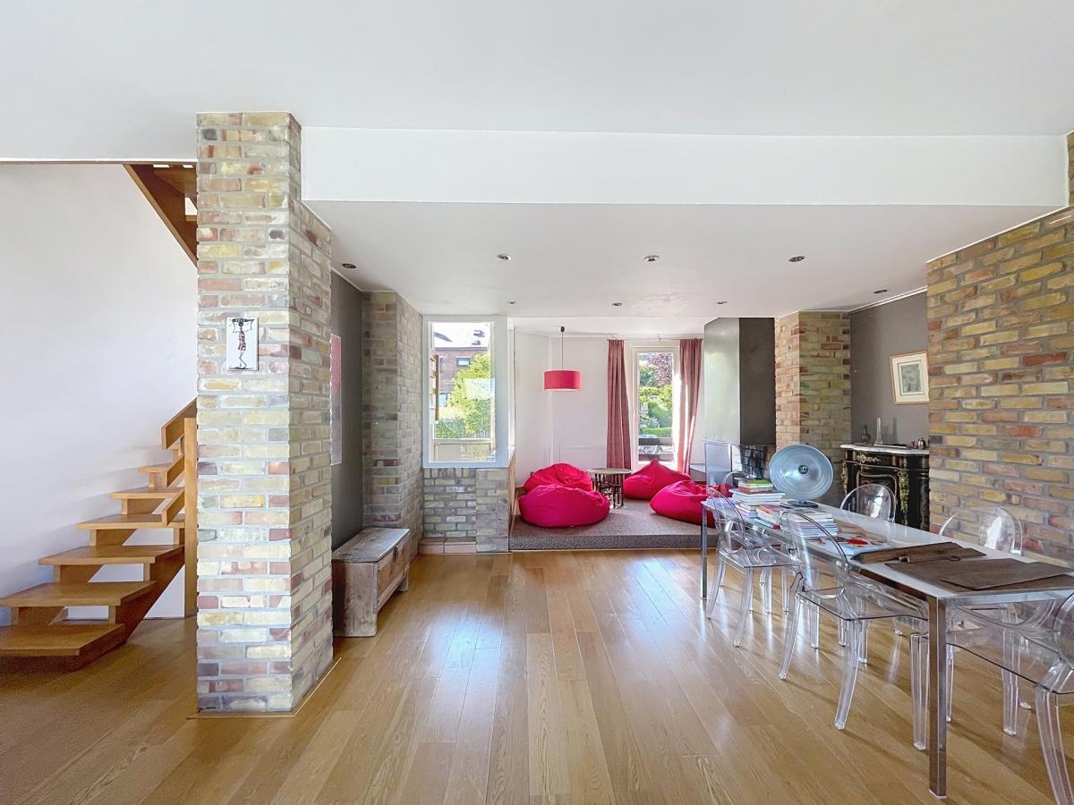 Saint-Job : Maison 4 chambres + bureau + jardin 