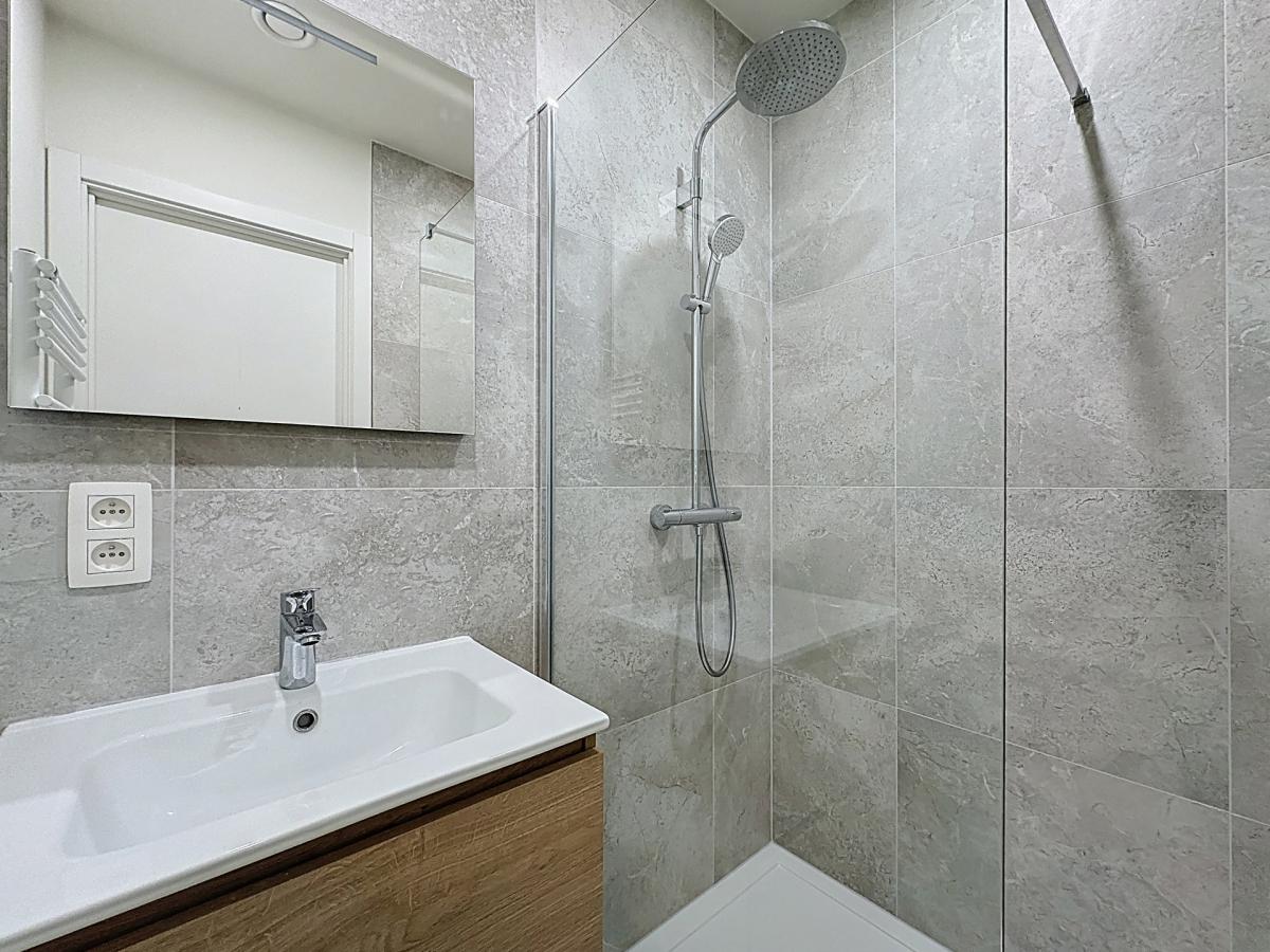Souverain/Mix : Bel appartement neuf 3 chambres + terrasse
