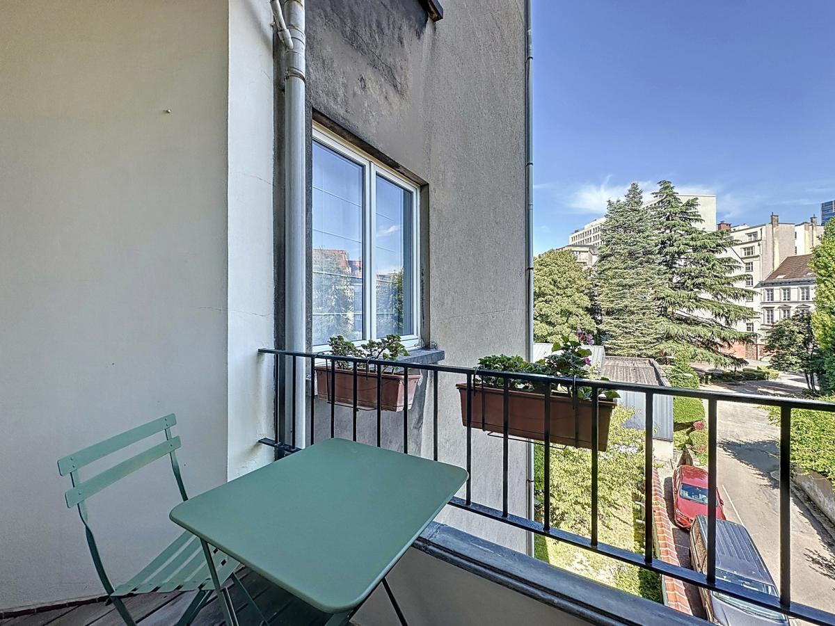 Châtelain  : Magnifique appartement 2 ch meublé