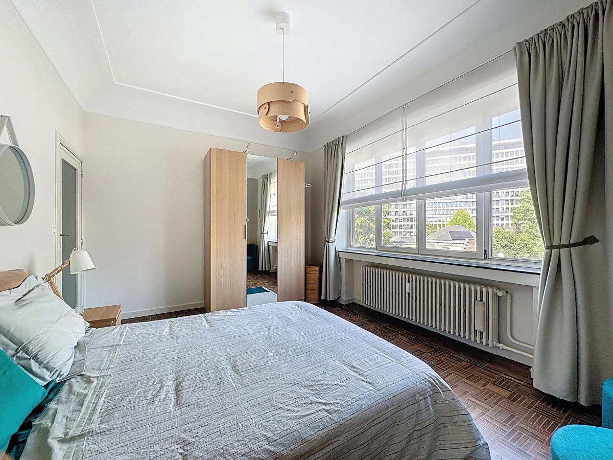 Châtelain  : Magnifique appartement 2 ch meublé