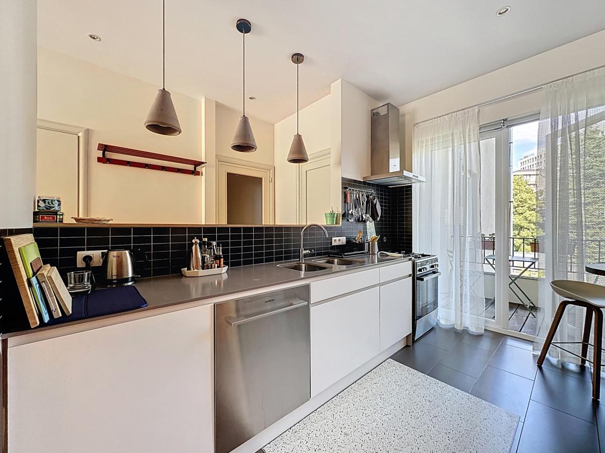 Châtelain  : Magnifique appartement 2 ch meublé