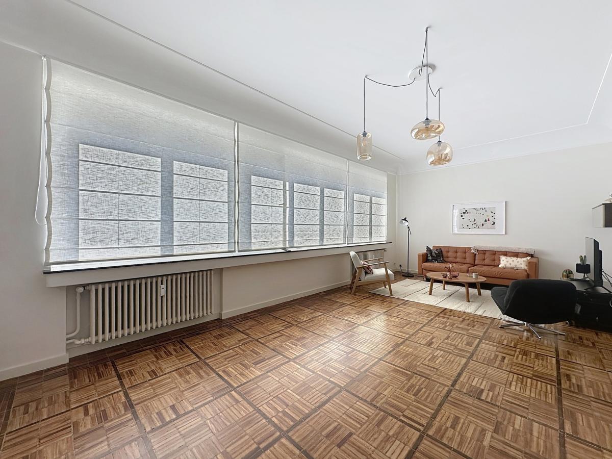 Châtelain  : Magnifique appartement 2 ch meublé