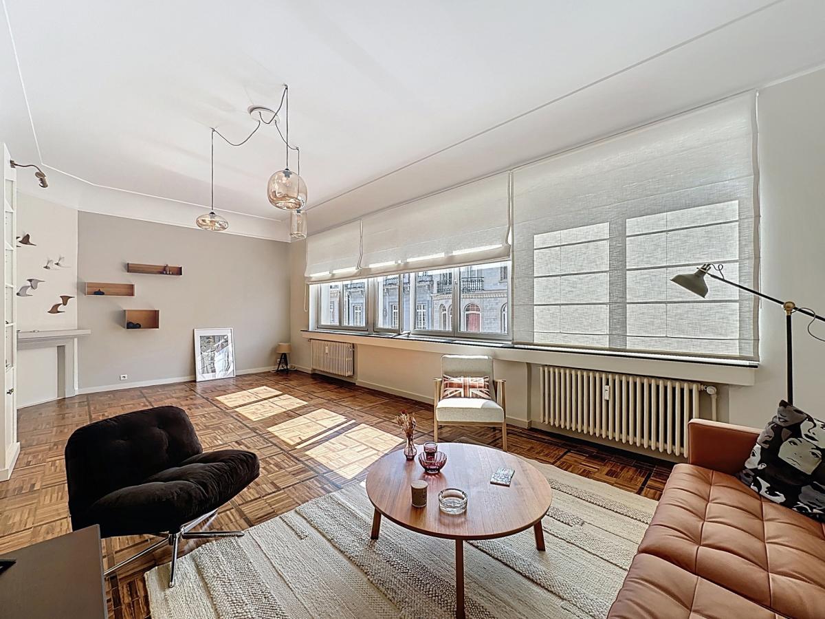 Châtelain  : Magnifique appartement 2 ch meublé