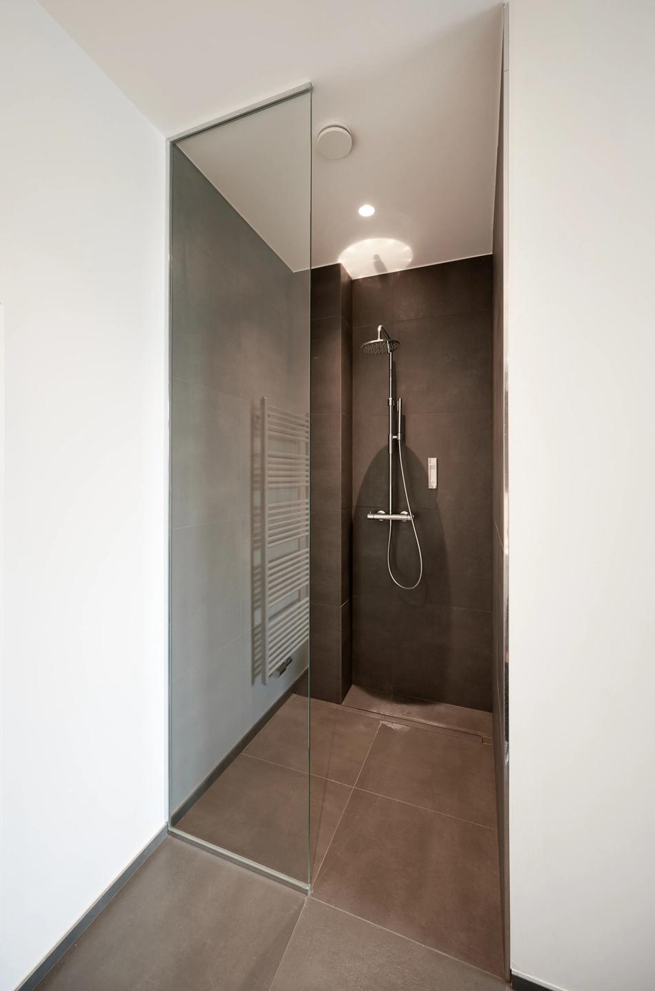 Toison d'Or : Bel appartement meublé 1 chambre