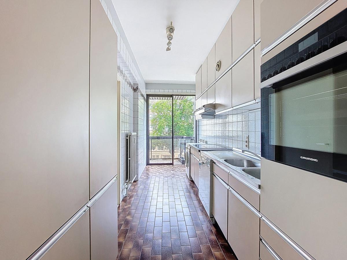 Churchill : Bel appartement meublé avec terrasse.