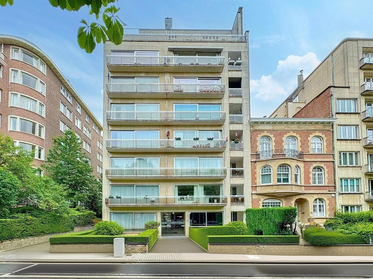 Churchill : superbe appartement 3 chambres + terrasse + box