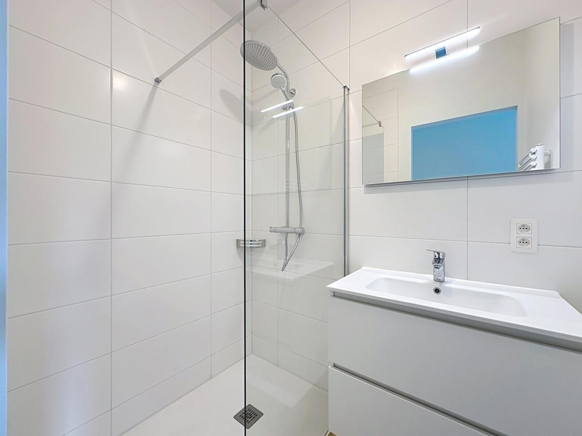 Souverain/Mix : Superbe appartement neuf + terrasse +parking