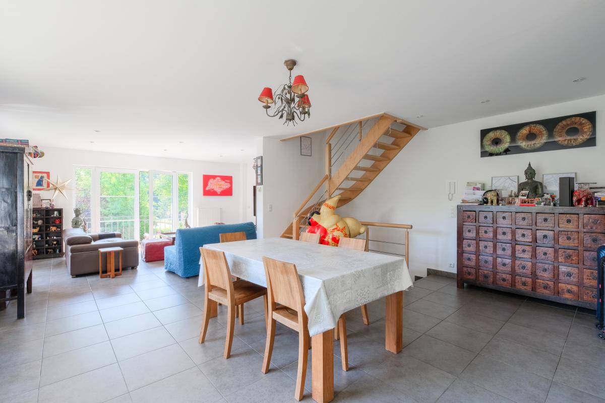 Lycée français: Belle maison moderne 4 chambres 