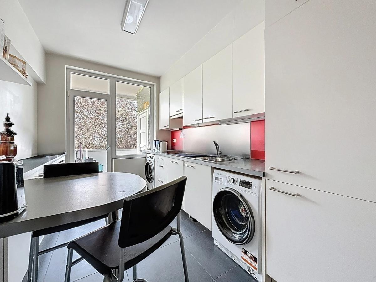 Churchill/BDC : Superbe appartement 4 chambres + terrasse