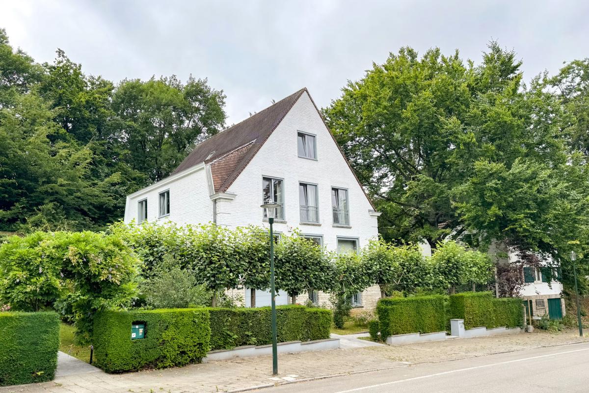 Kamerdelle : Splendide villa 6 chambres + jardin + garage