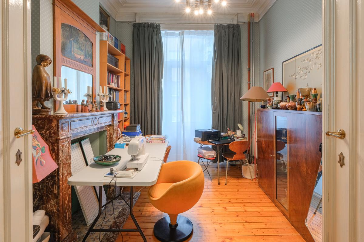 Pl. Brugmann: maison 3 chambres - 2 bureaux avec jardin Sud