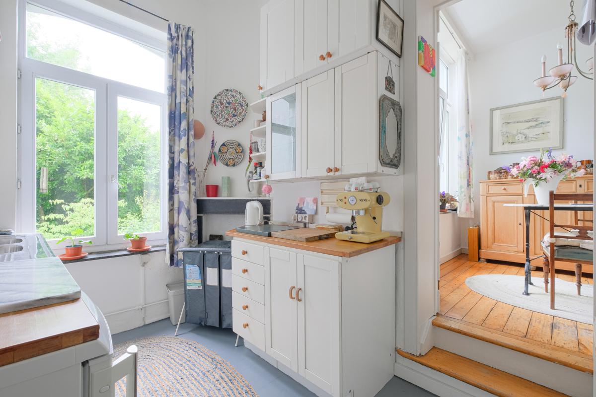 Pl. Brugmann: maison 3 chambres - 2 bureaux avec jardin Sud