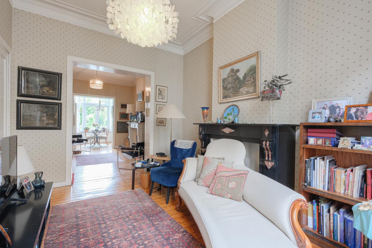 Pl. Brugmann: maison 3 chambres - 2 bureaux avec jardin Sud