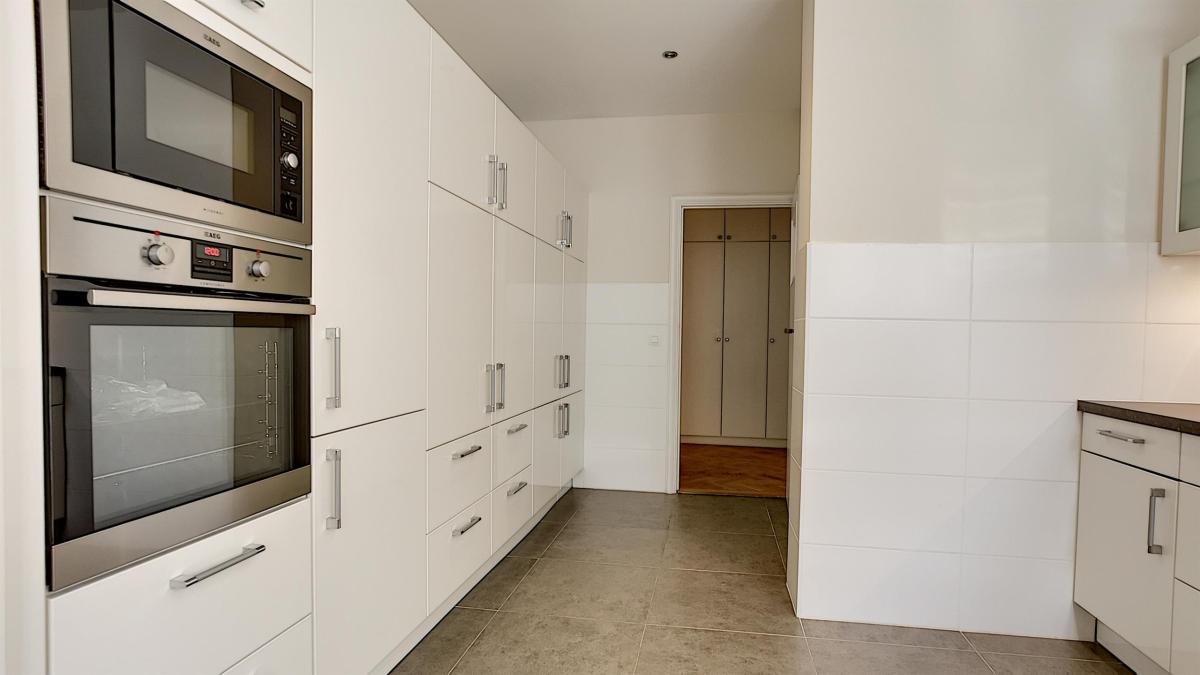 Franklin Roosevelt, lumineux penthouse 3 chambres