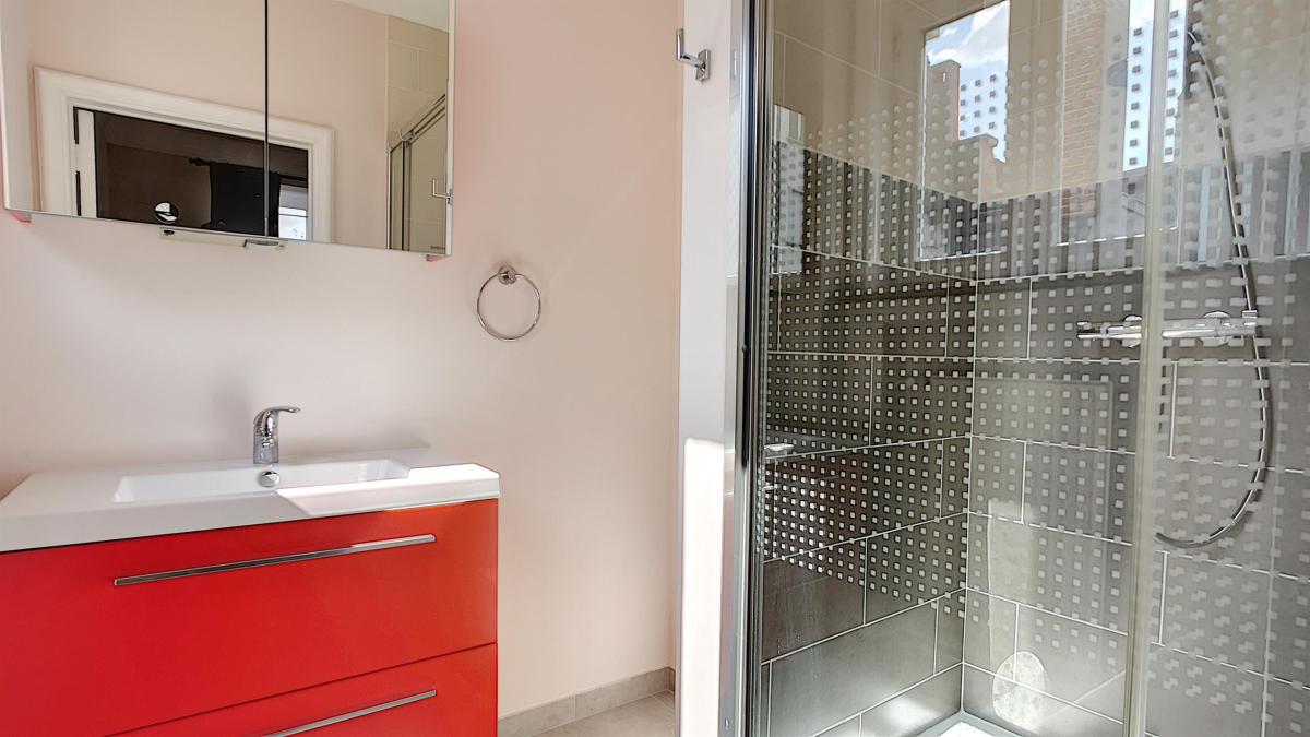 Franklin Roosevelt, lumineux penthouse 3 chambres