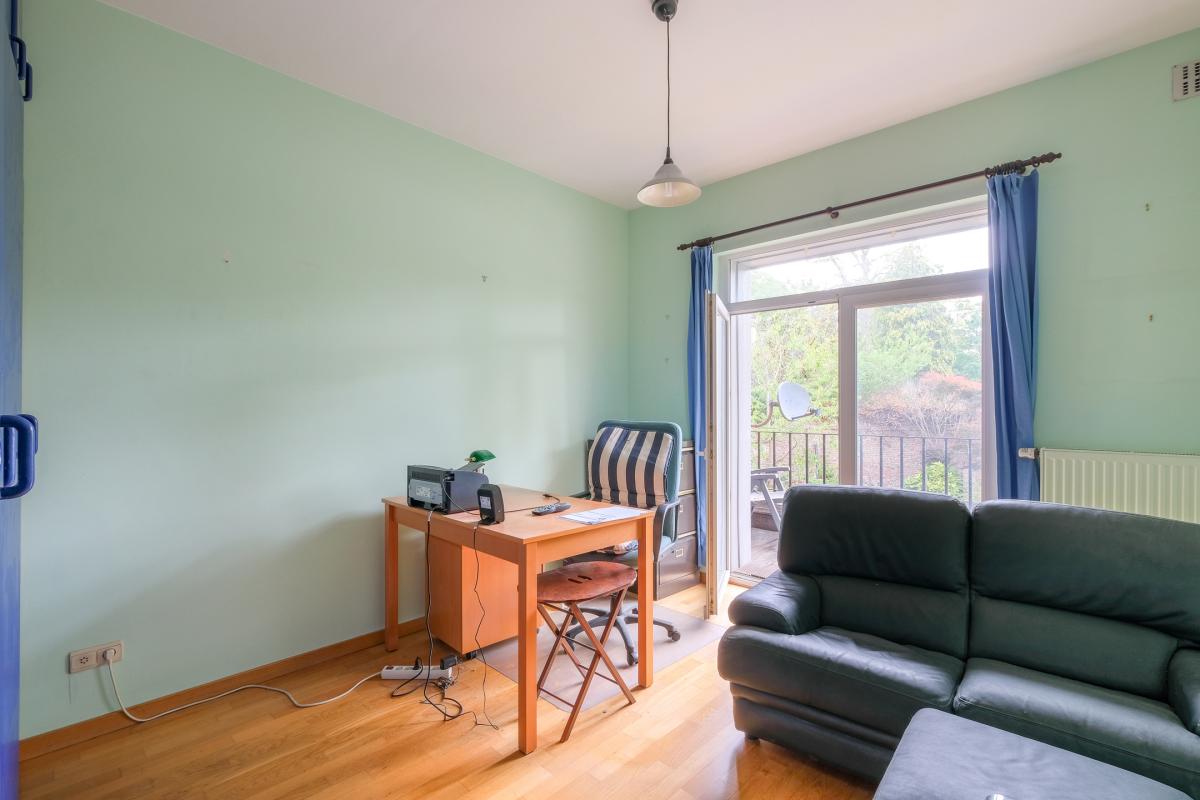 Trône/Quartier EU: Superbe appartement 2 ch, 2 sdb, terrasse