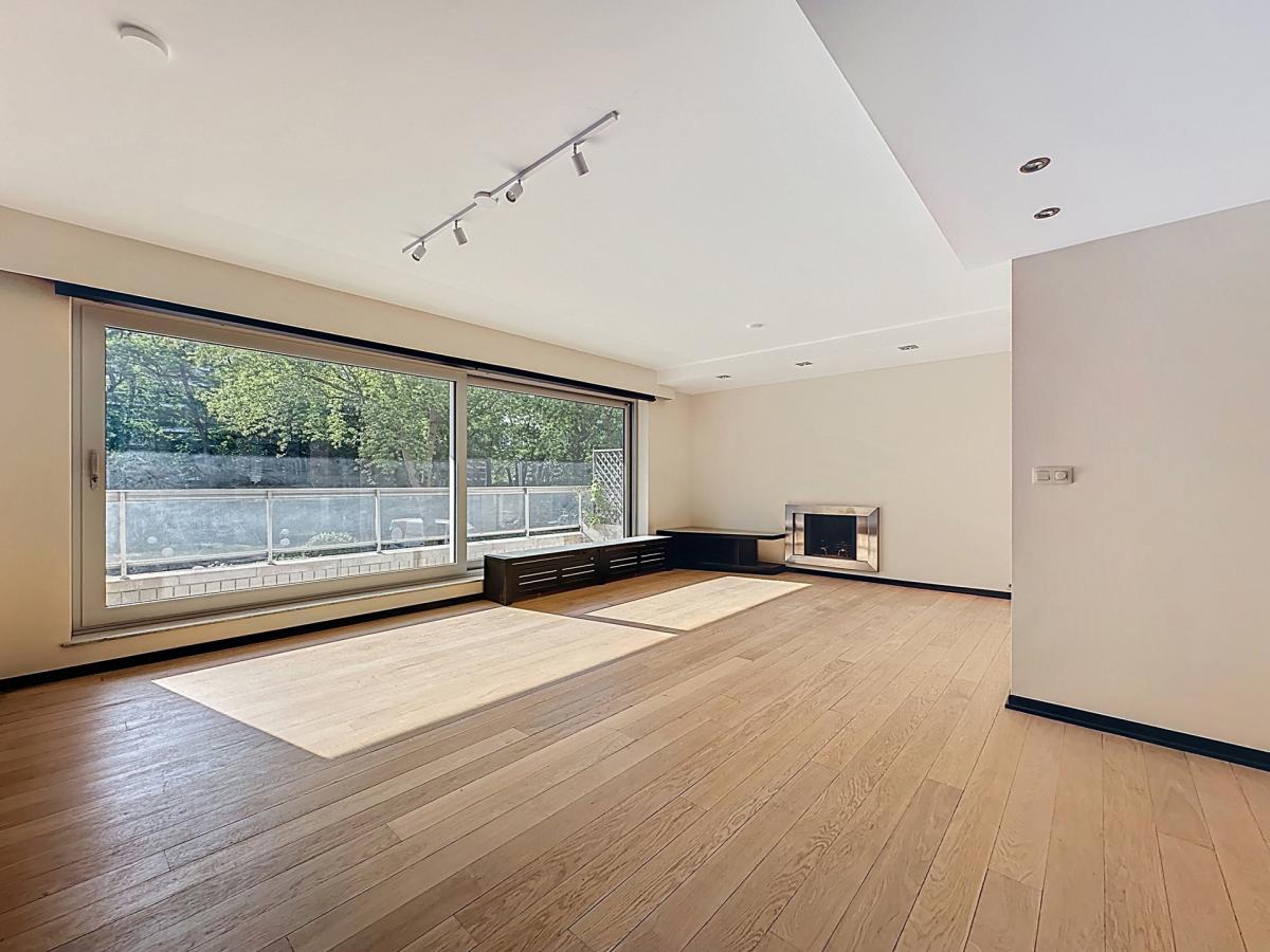 Ferme Rose : Superbe appartement + terrasse + balcon