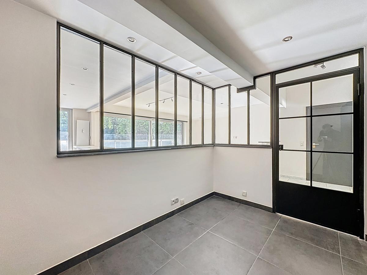 Ferme Rose : Superbe appartement + terrasse + balcon