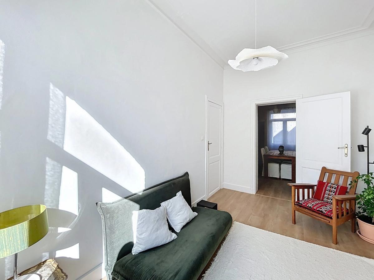 Square Marie-Louise - Bel appartement 1 chambre meublé
