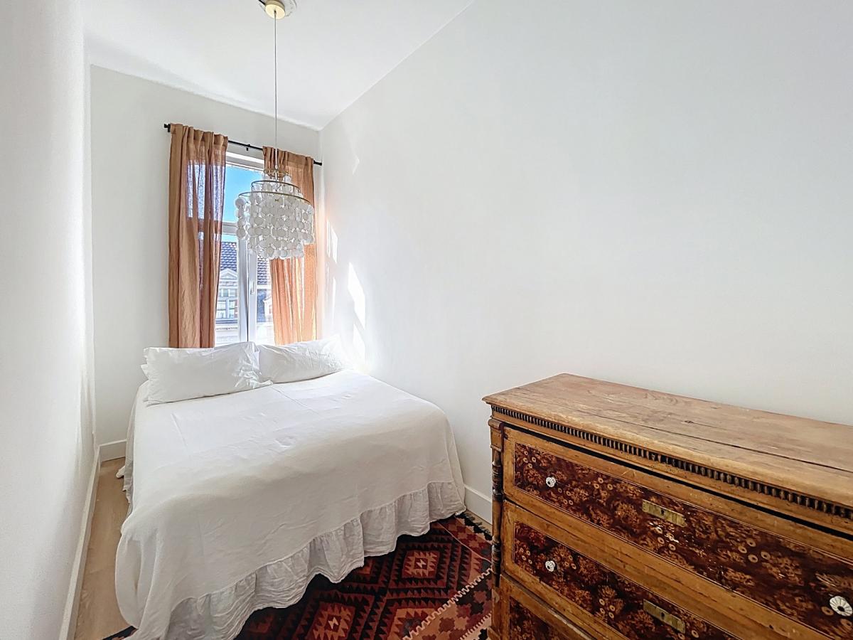 Square Marie-Louise - Bel appartement 1 chambre meublé