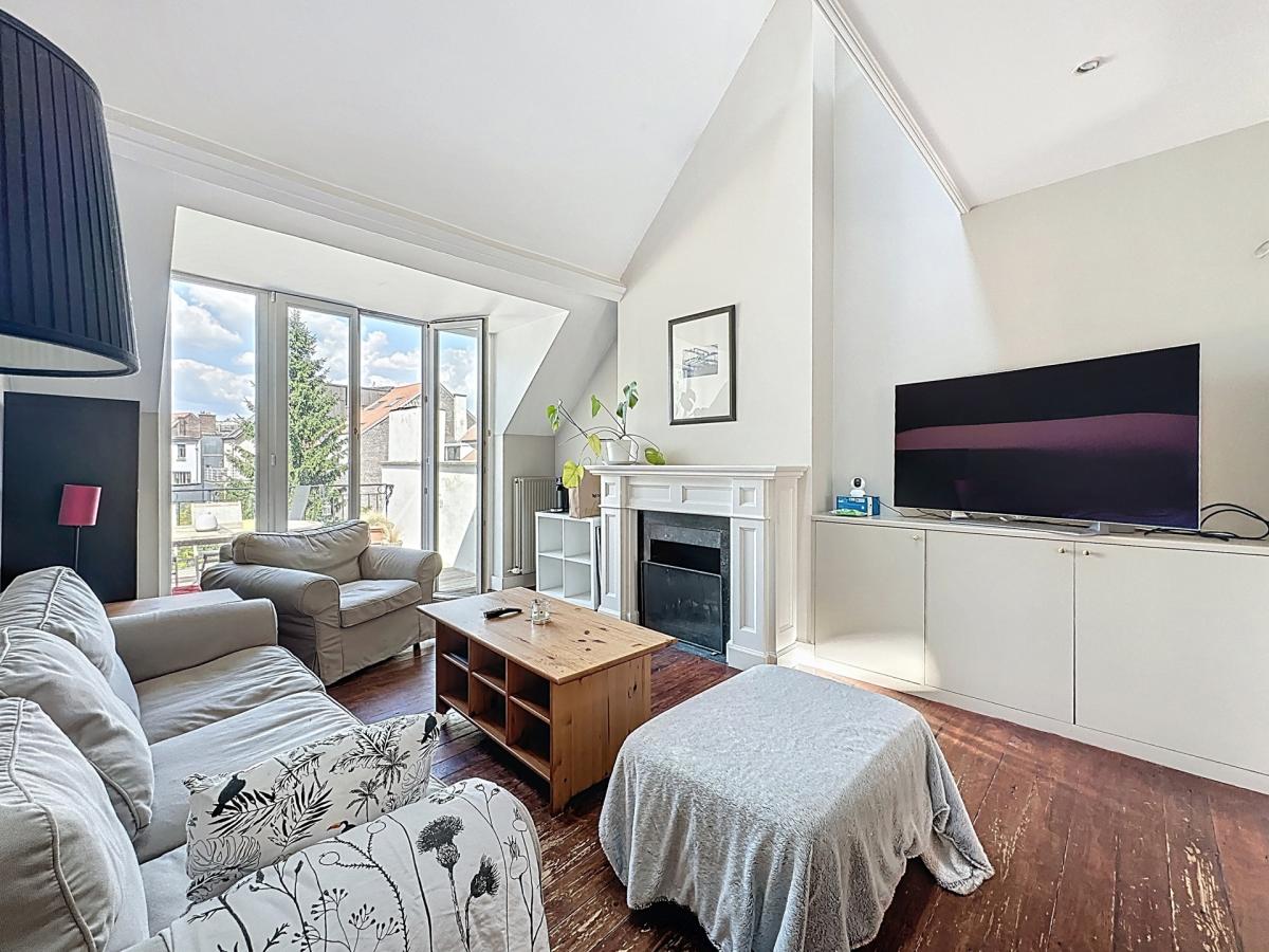 Châtelain/Brugmann : Superbe duplex penthouse meublé
