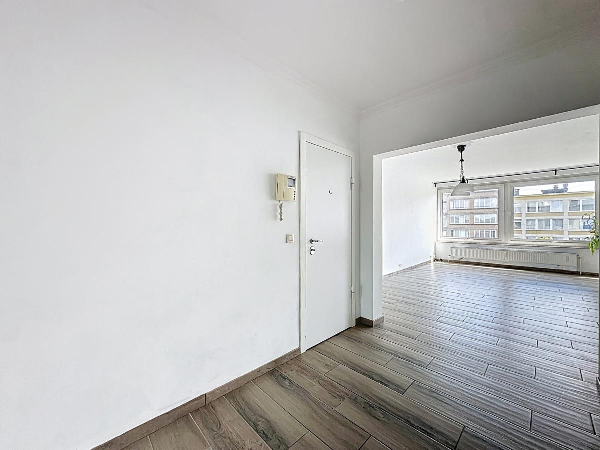 Expo Universelle : Superbe appartement de 2 chambres +balcon
