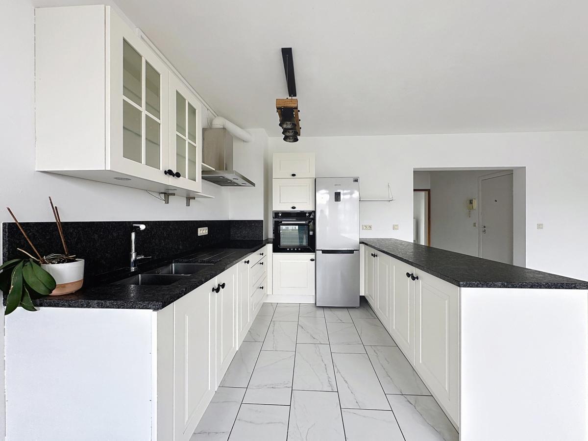 Expo Universelle : Superbe appartement de 2 chambres +balcon
