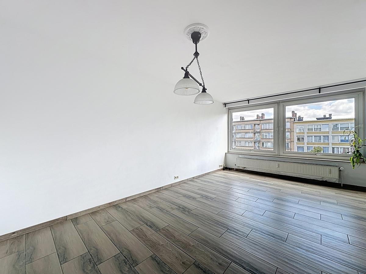 Expo Universelle : Superbe appartement de 2 chambres +balcon