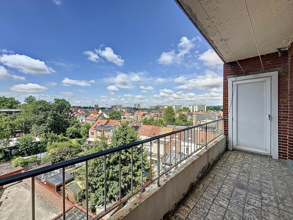 Expo Universelle : Superbe appartement de 2 chambres +balcon