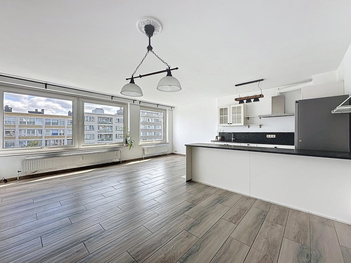 Expo Universelle : Superbe appartement de 2 chambres +balcon